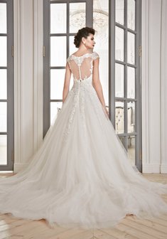 Свадебное платье Denver-«57312. А-силуэт, длинное со шлейфом.